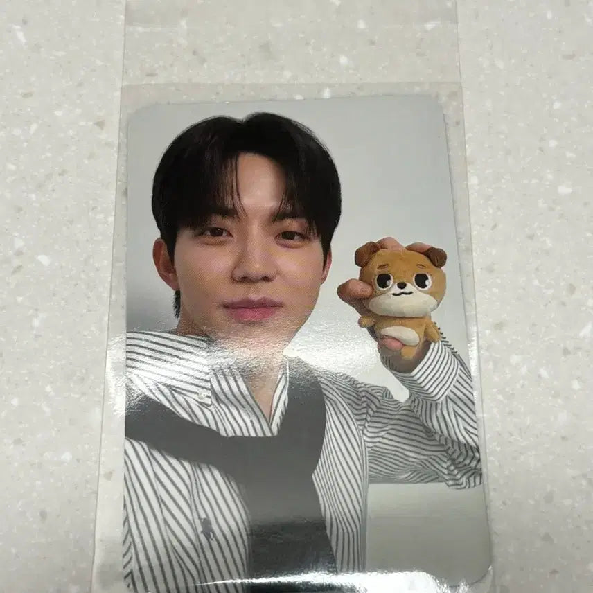 [BUNJANG] DAY6 Dowoon Lucky Charm Acrylic Stand Photocard / 데이식스 도운 행운부적 아크릴 스탠드 포카