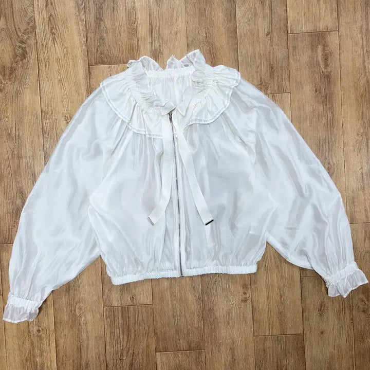 [BUNJANG] nancyrella Shearing Frill Jacket / 낸시렐라(nancyrella) 시어링 프릴자켓 프리사이즈 새상품