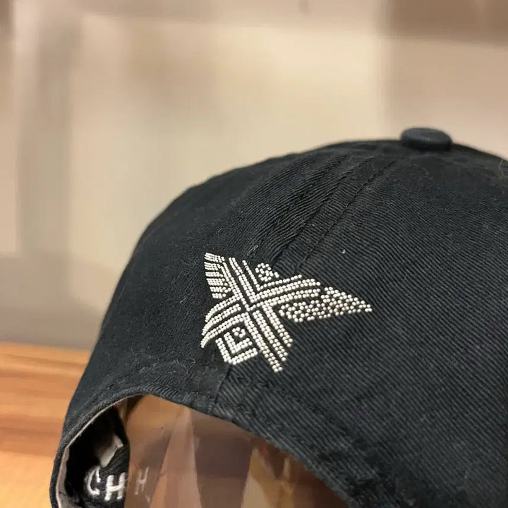 [BUNJANG] Armani Exchange Black Ball Cap / 아르마니 익스체인지 볼캡