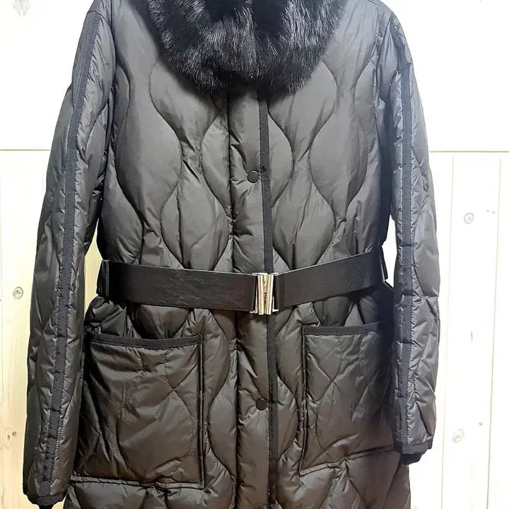 [BUNJANG] Black Quilted Long Padded Coat / 블랙 퍼카라 퀄팅 롱패딩 (보관만 한 새상품 / 벨트 포함)