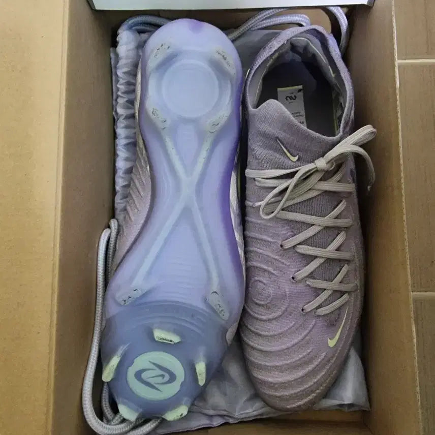 [BUNJANG] Nike Phantom GX2 Lavender Soccer Cleats / 나이키 팬텀 gx2 엘리트 축구화 라벤더색