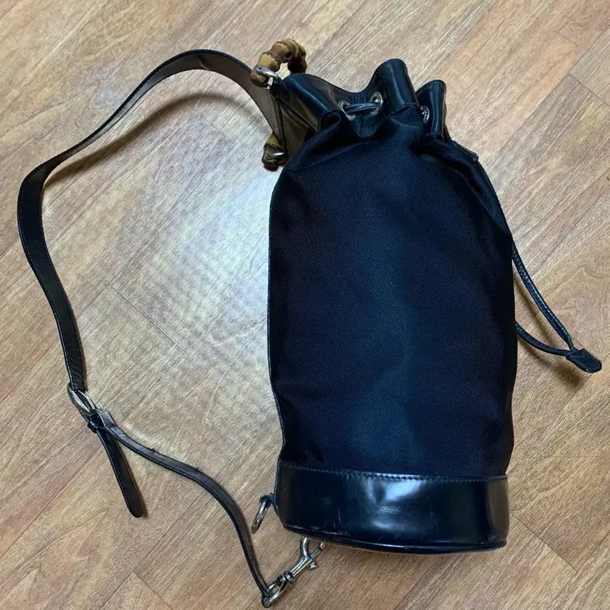 [BUNJANG] GUCCI Bamboo Sling Backpack / GUCCI 구찌 뱀부 슬링백팩