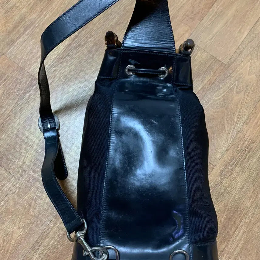 [BUNJANG] GUCCI Bamboo Sling Backpack / GUCCI 구찌 뱀부 슬링백팩