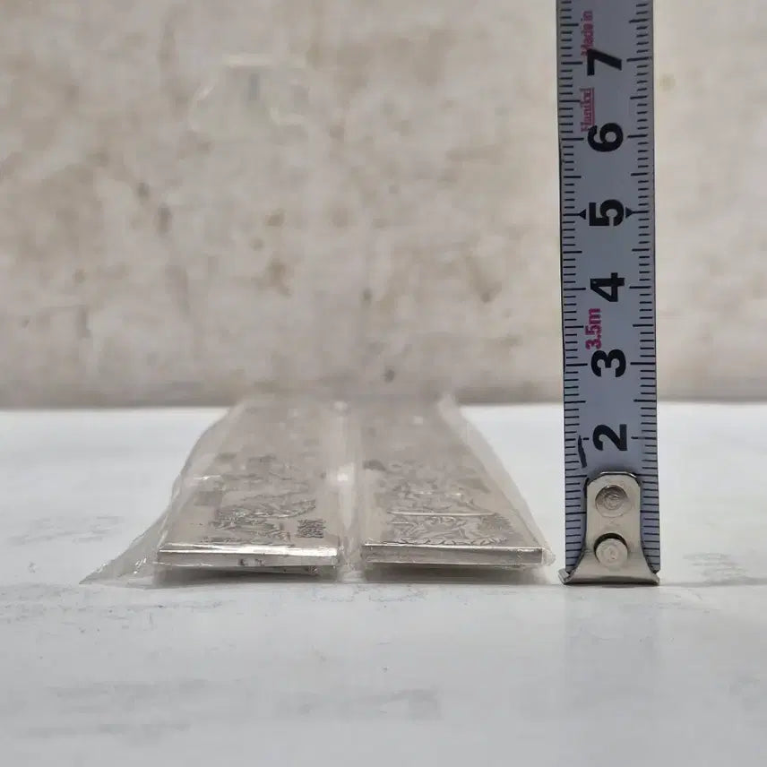 [BUNJANG] Embossed Pattern Paperweight Set / [족은] 양각 문양 문진 1세트 (2점) (176)