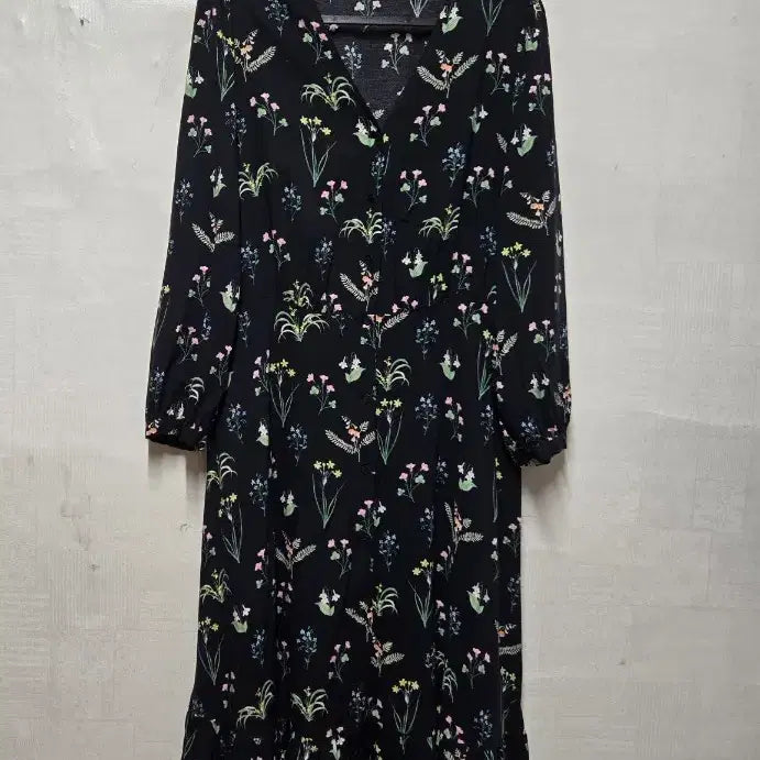 [BUNJANG] Uniqlo Floral Pattern Black Long Dress L / 유니클로 플라워 패턴 블랙 롱 원피스 L