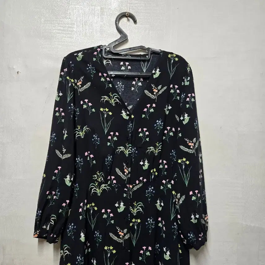 [BUNJANG] Uniqlo Floral Pattern Black Long Dress L / 유니클로 플라워 패턴 블랙 롱 원피스 L