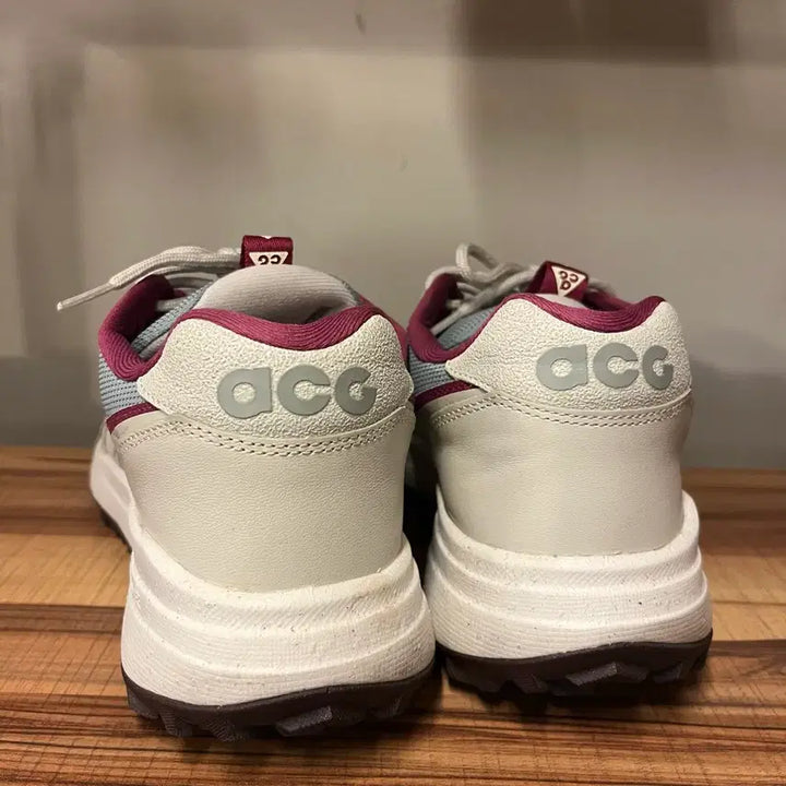 [BUNJANG] Nike ACG Lowcate Sneakers / 나이키 ACG 로우케이트