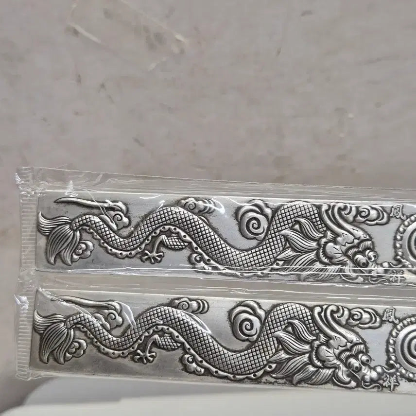 [BUNJANG] Jogeun Embossed Pattern Paperweight Set / [족은] 양각 문양 문진 1세트 (2점) (175)