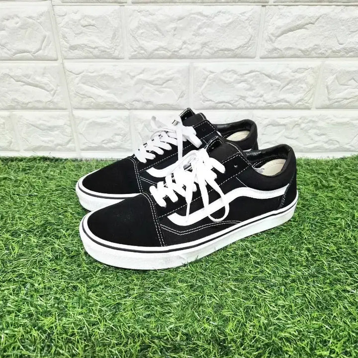 [SOLD OUT] 반스 270 올드스쿨 스니커즈 운동화