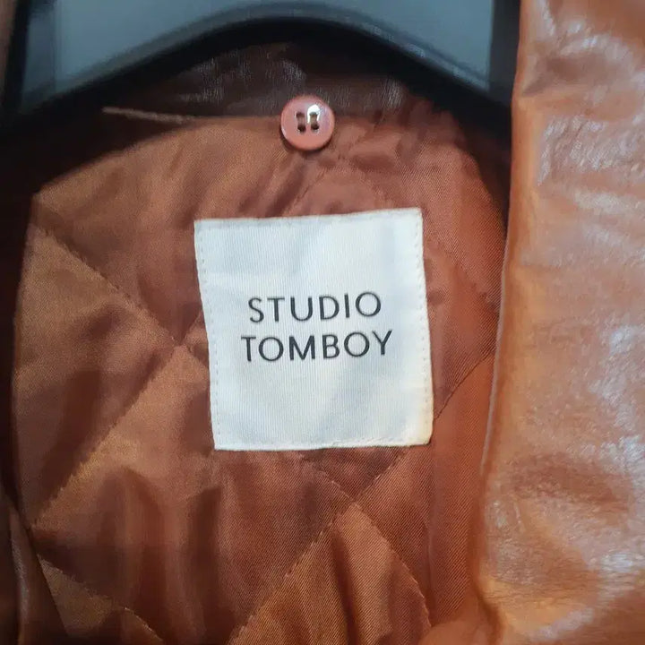 [BUNJANG] Studio Tomboy Brown Leather Jacket / 스튜디오 톰보이 브라운 레더 자켓 F
