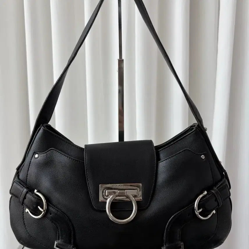 [BUNJANG] Ferragamo Gancini Chain Shoulder Bag / 페라가모 간치니 체인 숄더백