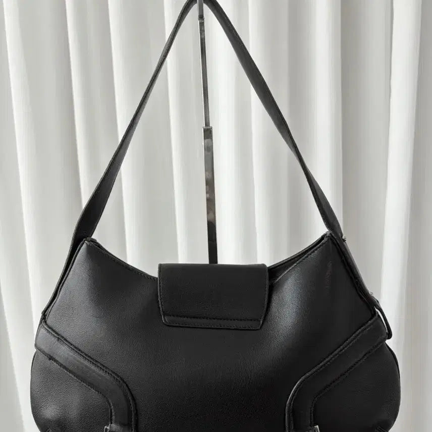 [BUNJANG] Ferragamo Gancini Chain Shoulder Bag / 페라가모 간치니 체인 숄더백