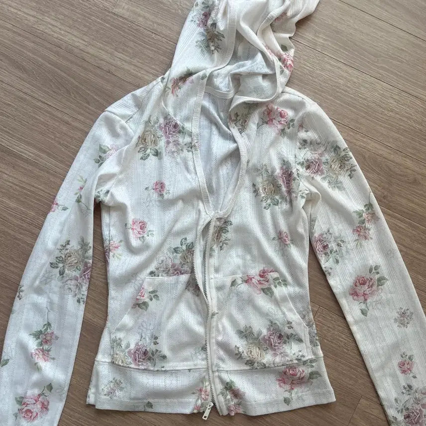 [BUNJANG] Akemi Floral Print Slim Fit Hoodie Zip-up / 아케미 Floral print slim fit 후드집업
