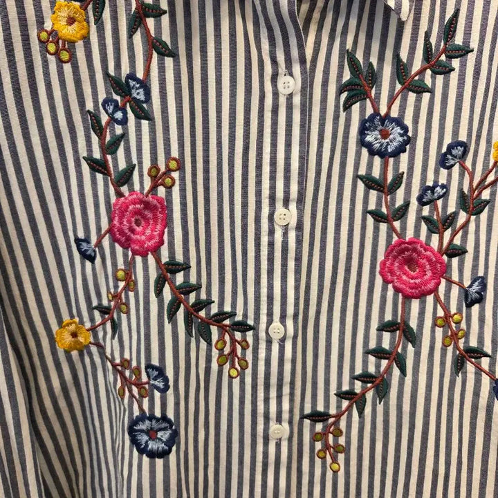 [BUNJANG] Jasmin Floral Embroidery Striped Shirt / Jasmin 꽃자수 스트라잎 줄무늬 셔츠