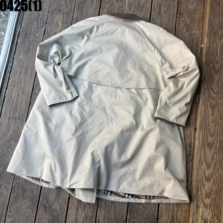[SOLD OUT] 버버리 클래식 트렌치 코트 베이지