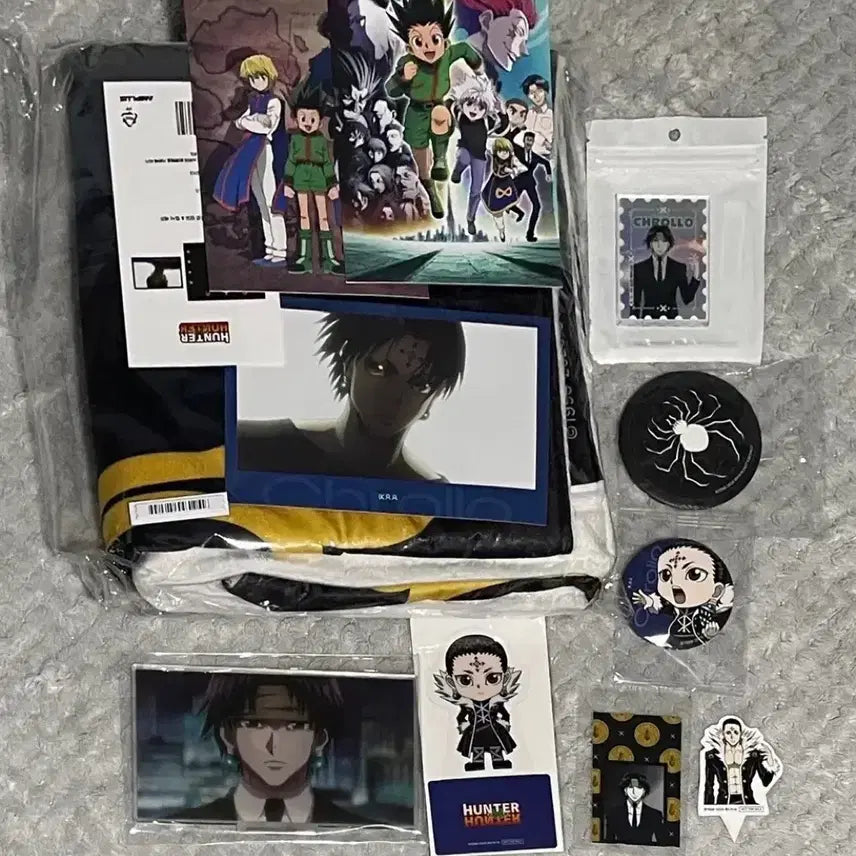 [BUNJANG] Hunter x Hunter Chrollo Bundle Acrylic Stand &amp; Can Badge Set / 헌터헌터 클로로 일괄 콜라보카페 아크릴스탠드 캔뱃지 증사 특전