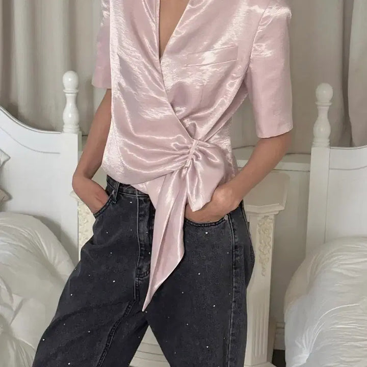 [BUNJANG] Roic Ribbon Blouse / 로이크 리본 블라우스