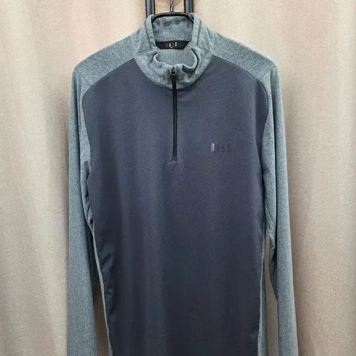 [SOLD OUT] 닥스 남성 차콜 그레이 긴팔집업 티셔츠