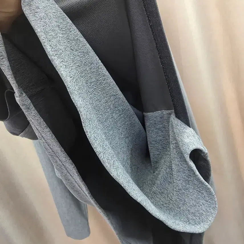 [SOLD OUT] 닥스 남성 차콜 그레이 긴팔집업 티셔츠