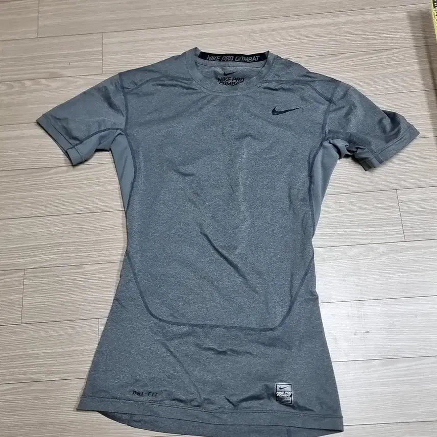 [BUNJANG] Nike Pro Combat Short Sleeve T-shirt (XL) / 나이키 프로 Combat 반팔 회색(xl)