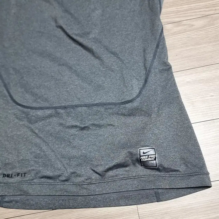 [BUNJANG] Nike Pro Combat Short Sleeve T-shirt (XL) / 나이키 프로 Combat 반팔 회색(xl)