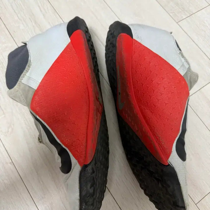[BUNJANG] Nike Phantom Vision Academy TF 275 / 나이키 팬텀비전 TF 아카데미 275