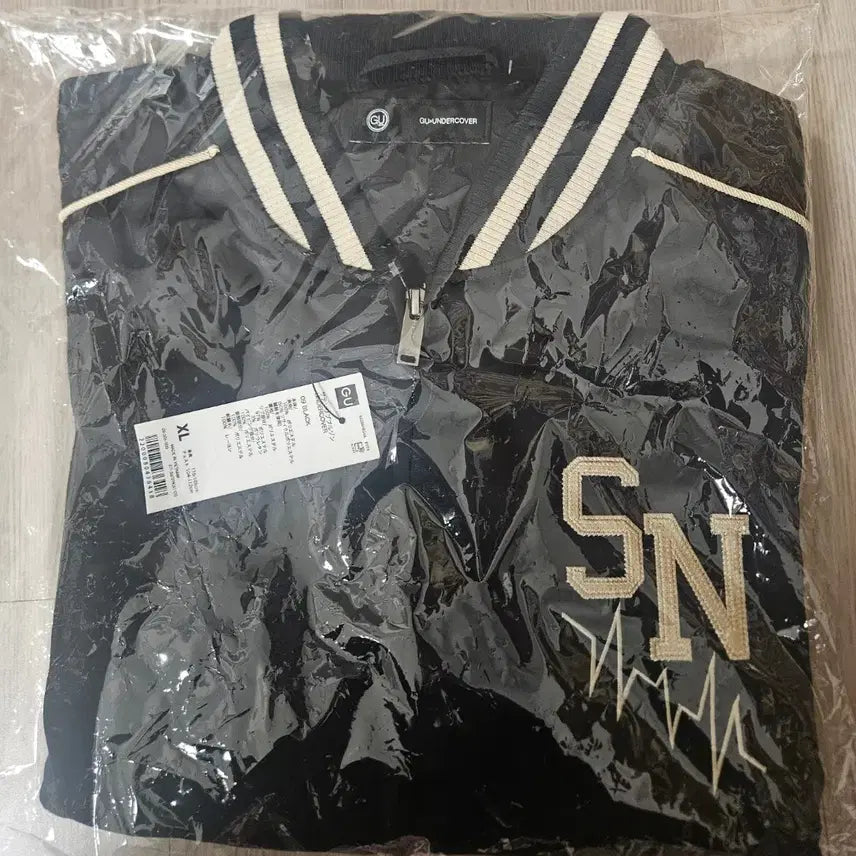 [BUNJANG] GU UNDERCOVER Satin Blouson Jacket / GUx언더커버 사틴 블루종 자켓