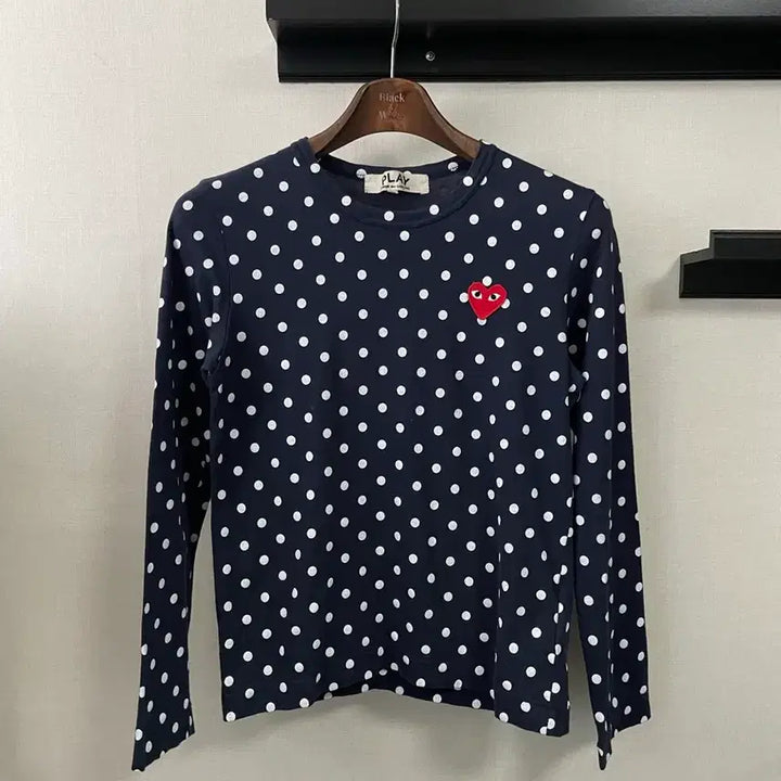 [SOLD OUT] 꼼데가르송 도트 긴팔티 네이비 M