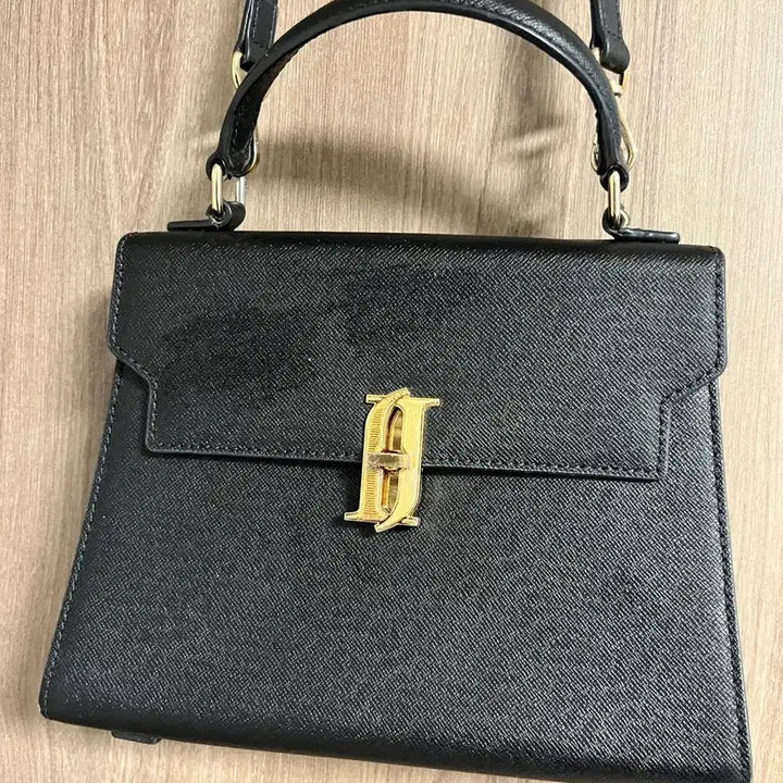 [SOLD OUT] 제이에스티나 사피아노 가죽 토트백 숄더백