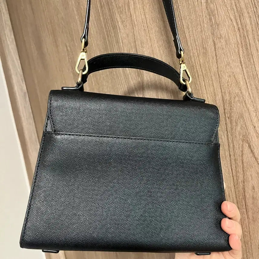[SOLD OUT] 제이에스티나 사피아노 가죽 토트백 숄더백