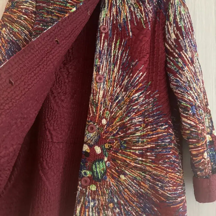 [BUNJANG] Patterned Crease Mid-Season Jacket / 화려한 패턴 크리즈 간절기 자켓