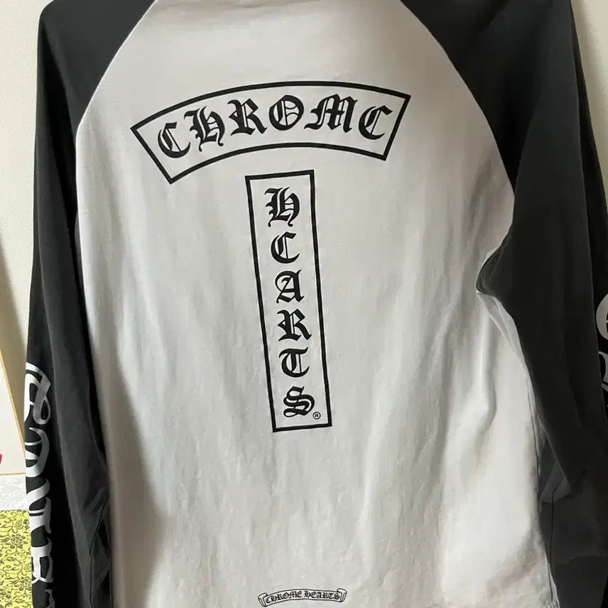 [BUNJANG] Chrome Hearts White and Black Long Sleeve T-shirt / 크롬하츠 화이트 블랙 롱슬리브 티셔츠