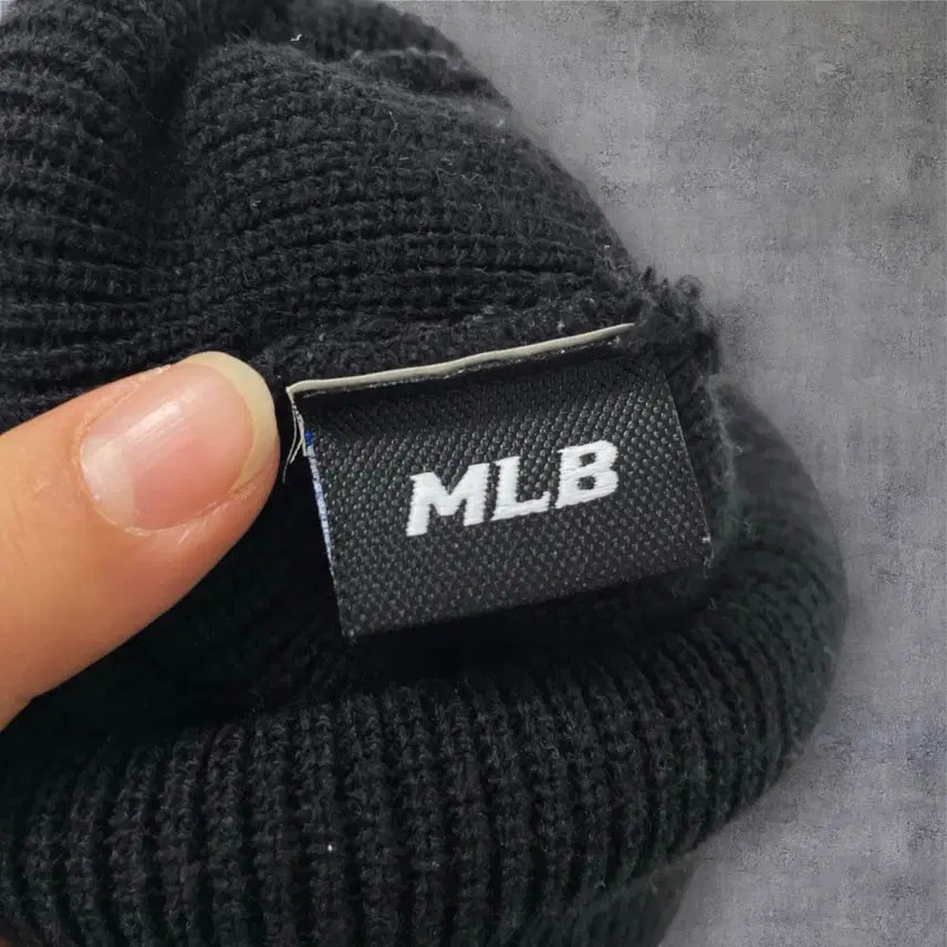 [BUNJANG] MLB New York Yankees Big Logo Knit Beanie / 엠엘비 MLB 블랙 뉴욕양키스 빅로고 비니