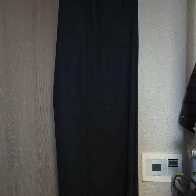 [BUNJANG] Waveyness Deep One-Tuck Wool Trousers Navy / [2] 웨이비니스 딥 원턱 울 트라우저 네이비