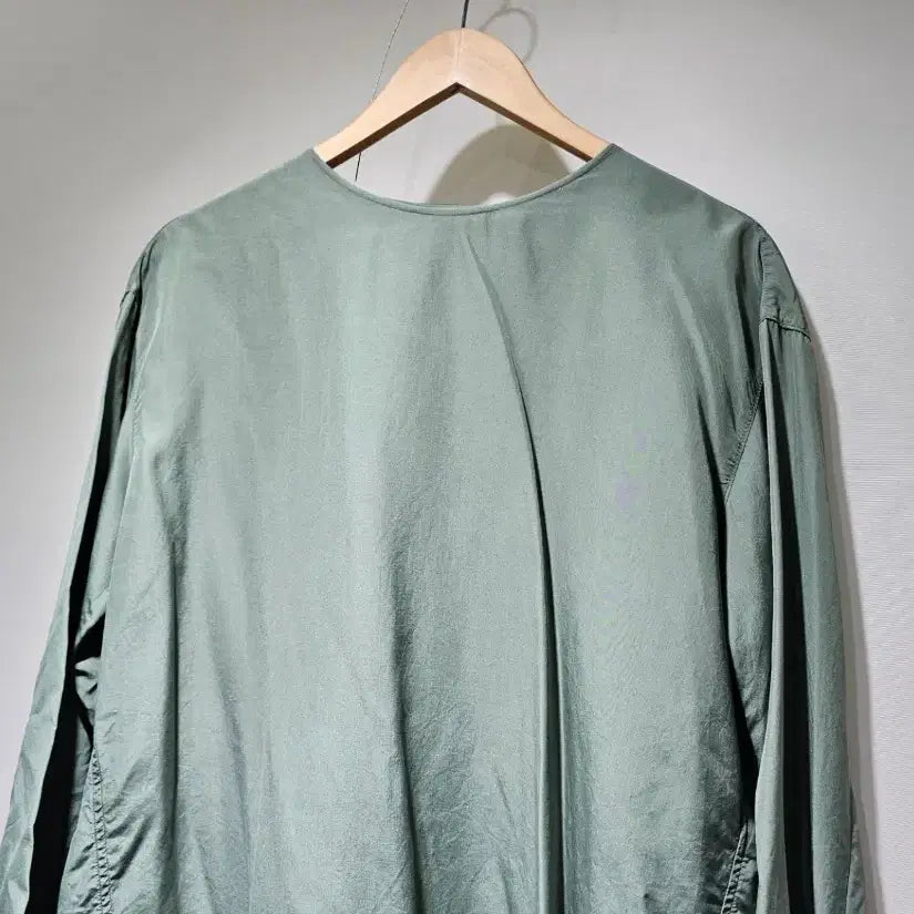[BUNJANG] the CASHMERE Long Sleeve Blouse / 더캐시미어 긴팔 블라우스 ~55반