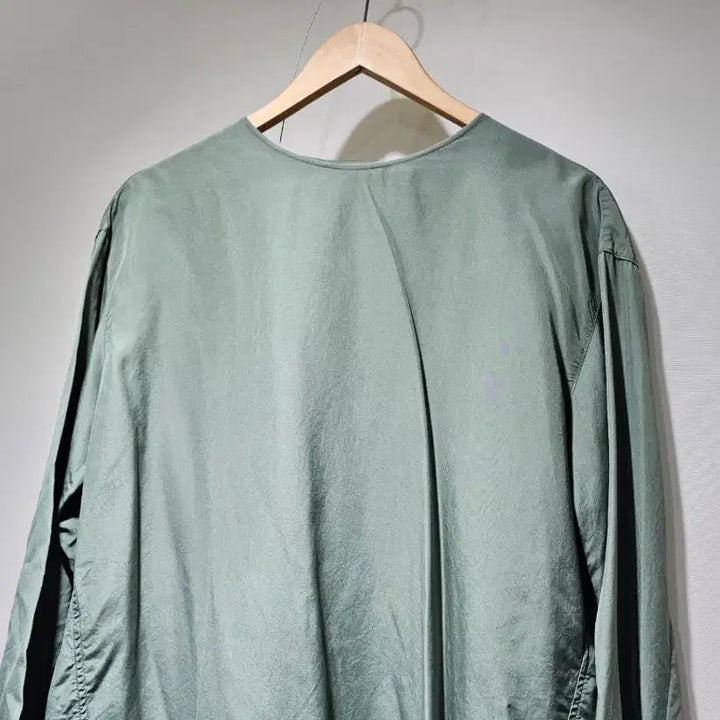 [BUNJANG] the CASHMERE Long Sleeve Blouse / 더캐시미어 긴팔 블라우스 ~55반