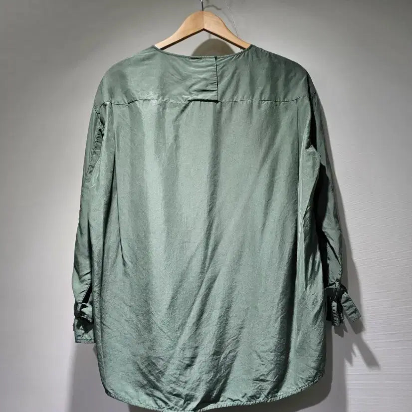[BUNJANG] the CASHMERE Long Sleeve Blouse / 더캐시미어 긴팔 블라우스 ~55반