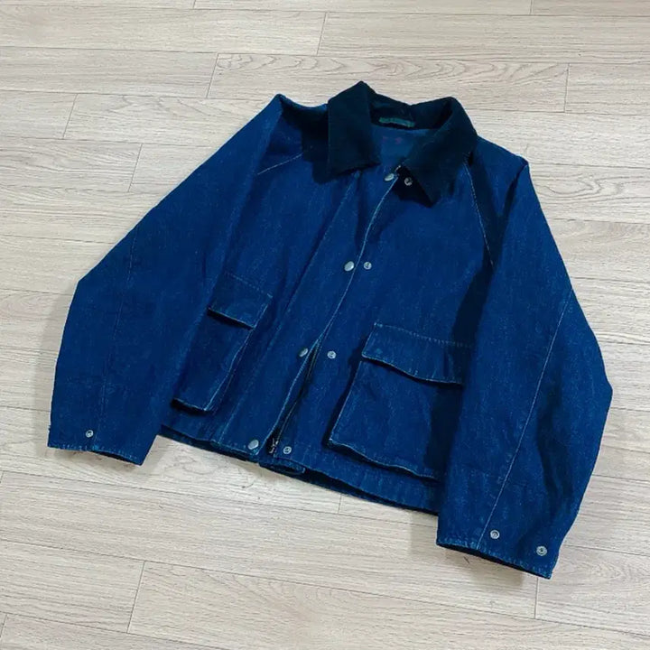 [BUNJANG] Uniqlo Utility Shorts Jacket Denim / 유니클로 유틸리티쇼츠재킷 데님