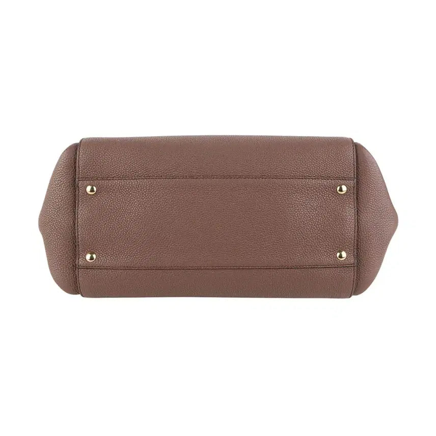 [BUNJANG] Ferragamo Sofia Bag Medium 21-F606 Gold Gancini / 페라가모 21-F606 금장 간치니 소피아백 미듐37062Y-4