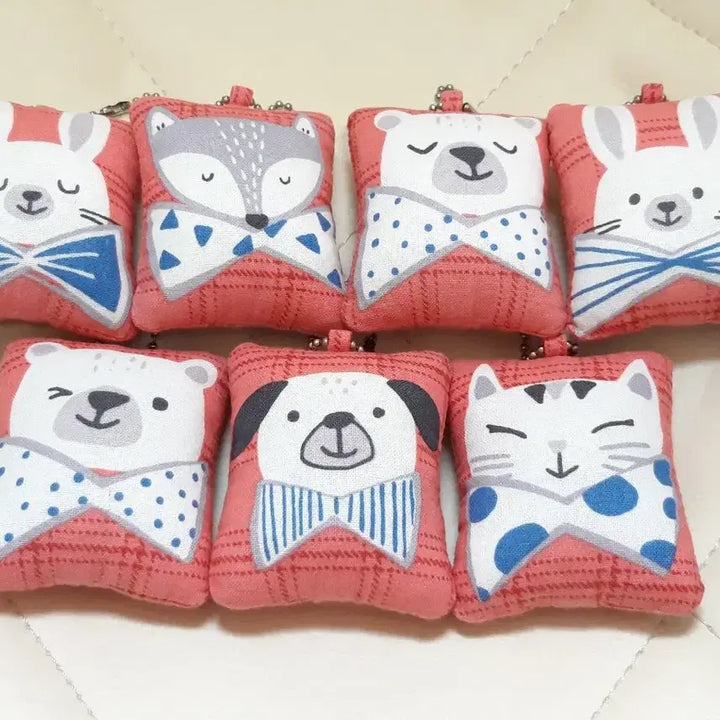 [BUNJANG] Handmade Assorted Keyring Bundle Set / 키링 40개 일괄/국화빵/동물/해바라기/선물사은품용/군번줄