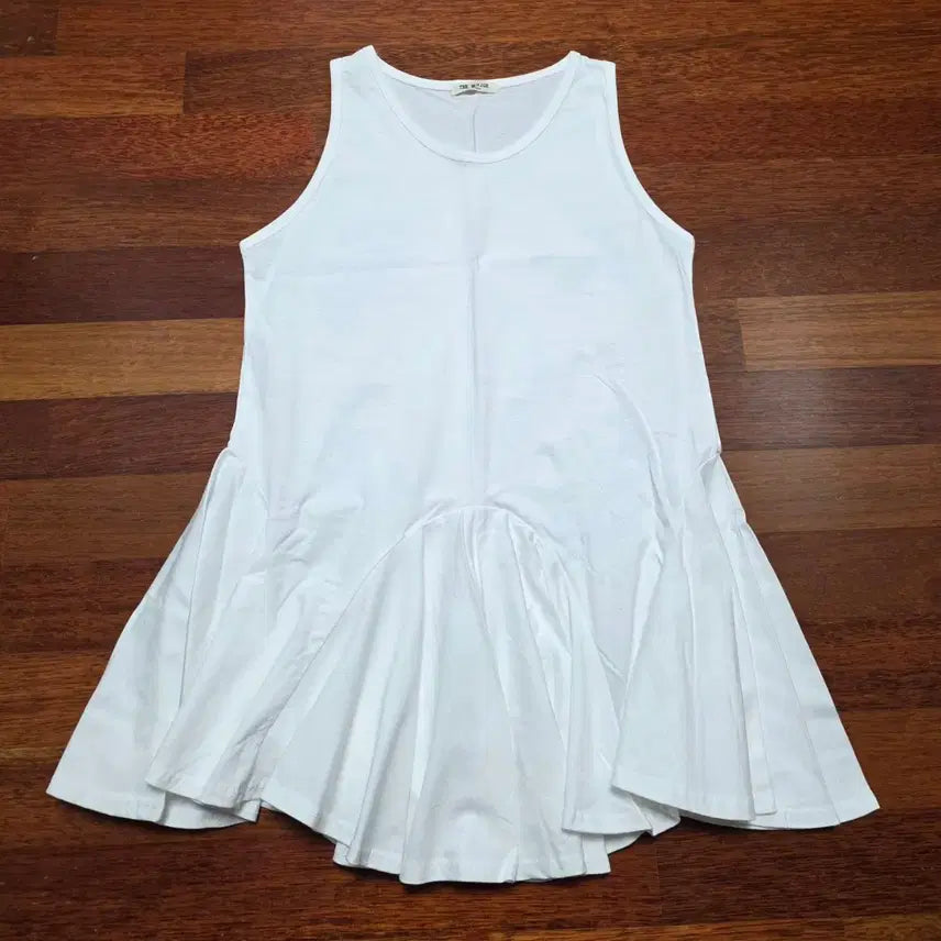 [BUNJANG] Frill Trimmed White T-Shirt / 프릴 티셔츠(새 옷)