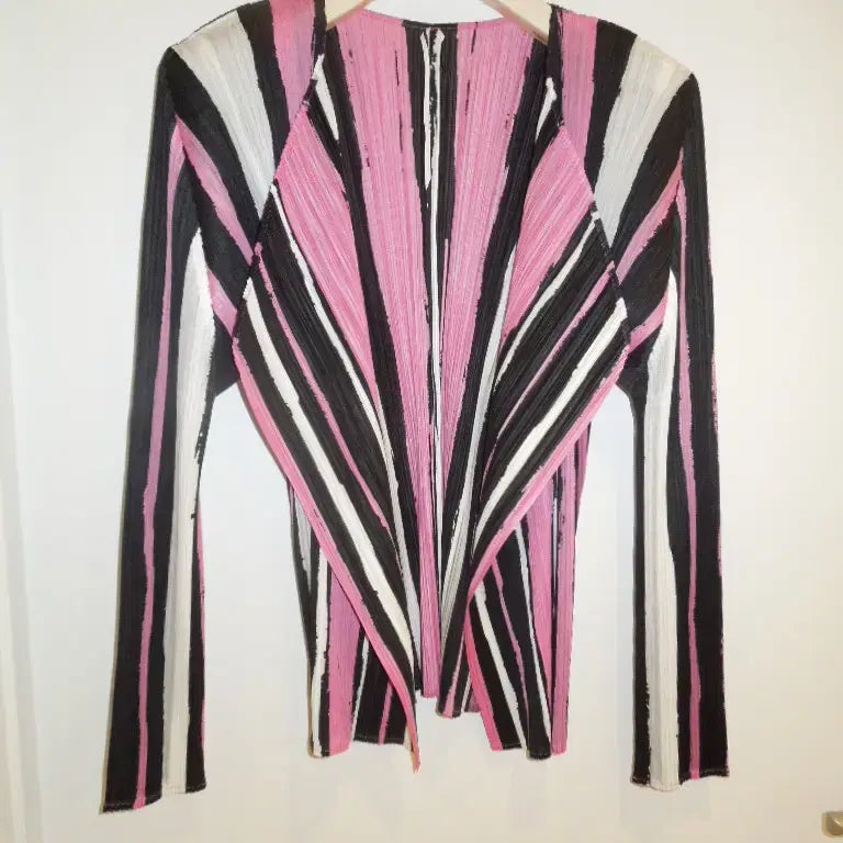 [BUNJANG] Pleats Please Striped Pattern Cardigan / 플리츠플리즈 스트라이프 패턴 가디건