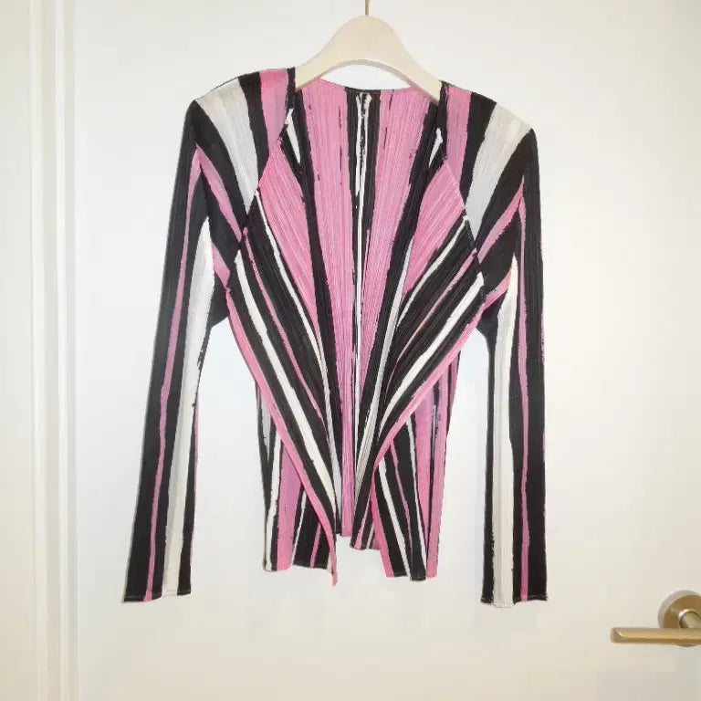 [BUNJANG] Pleats Please Striped Pattern Cardigan / 플리츠플리즈 스트라이프 패턴 가디건
