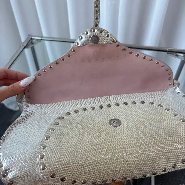 [BUNJANG] Celine Lizard Skin Studded Triomphe Shoulder Bag / 셀린느 리자드스킨 스터드 트리옹프 숄더백