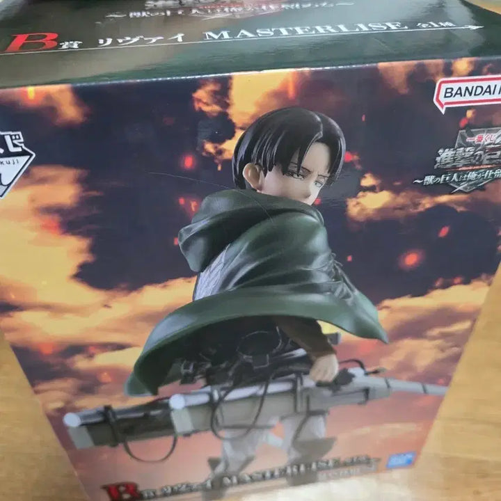 [BUNJANG] Bandai Attack on Titan Levi Masterlise Figure / 반다이 진격의 거인 리바이 MASTERLISE 피규어