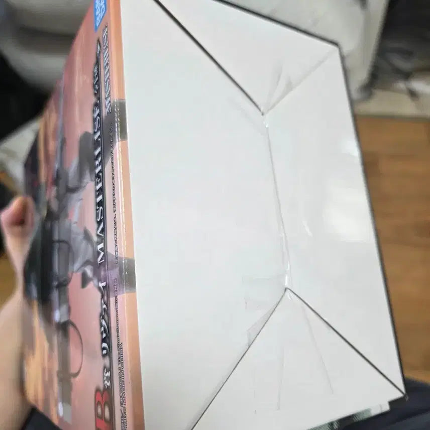[BUNJANG] Bandai Attack on Titan Levi Masterlise Figure / 반다이 진격의 거인 리바이 MASTERLISE 피규어