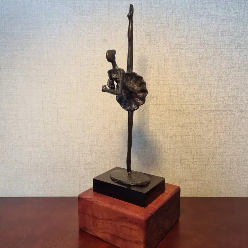 [BUNJANG] Bronze Ballerina Sculpture / [미니 동 브론즈 작품]  발레리나   - 총 높이 31cm