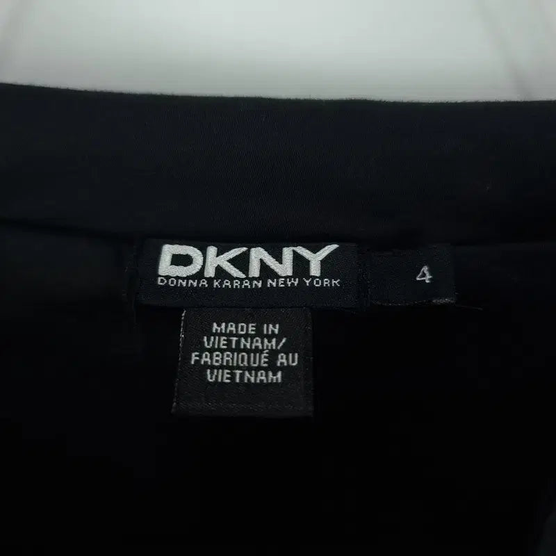 [BUNJANG] DKNY Multi Pocket Long Field Vest Black M20207 / 도나카란뉴욕 멀티 포켓 롱 야상 베스트 블랙 M20207