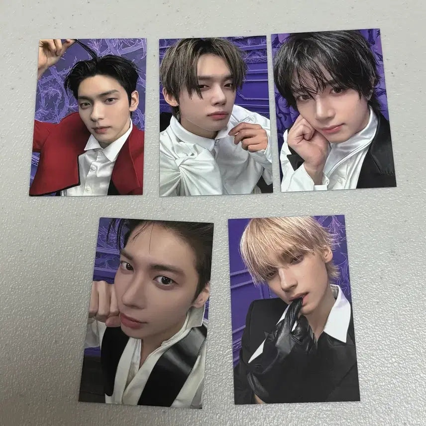 [BUNJANG] TXT (Tomorrow X Together) The Name Chapter: FREEFALL Studio Photocard Bundle Set / 투바투 가시잠바 공방 포카 세트