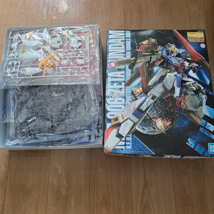 [BUNJANG] Bandai MG Zeta Gundam 2.0 Model Kit / 반다이 MG 제타 건담 2.0 미개봉